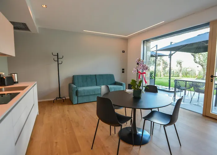 Olivo Luxury 4* Malcesine